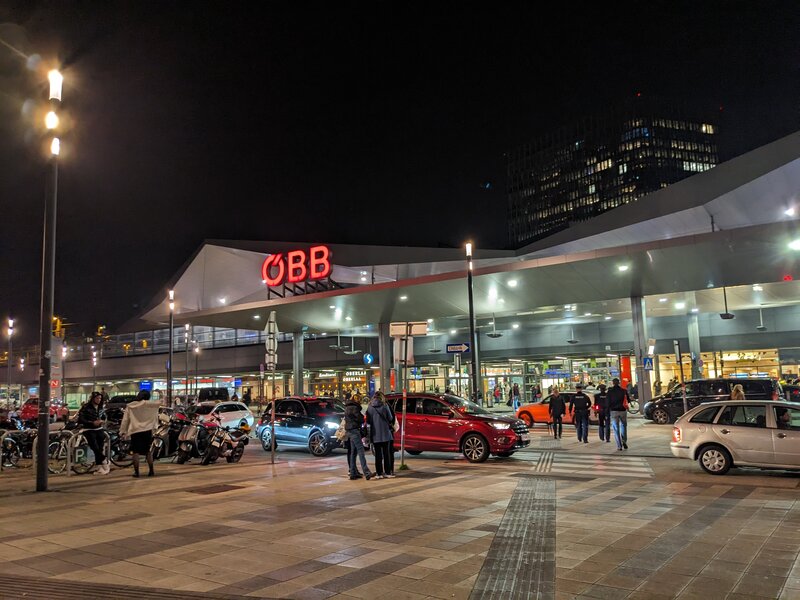 Vienna station from outside