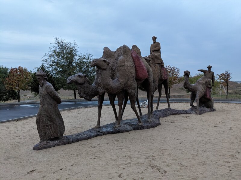 Statues of a caravan